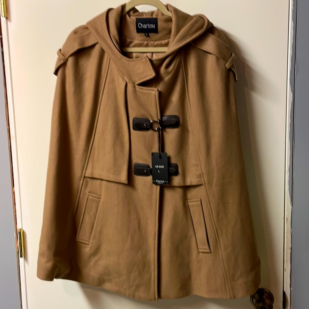 NWT Chartou Cape